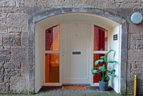 エディンバラ イギリス ホリデープロモーションコード Edinburgh booking.com