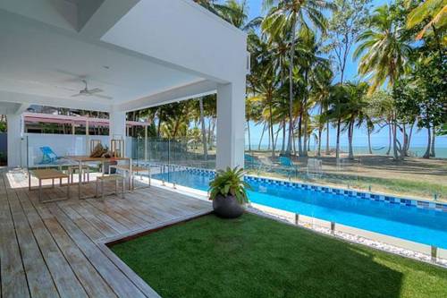 Oak Beach Australia Holiday