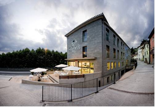 Campdevànol Испания праздничный промокод booking.com
