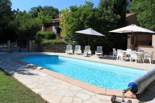 La Roquebrussanne Francia código de promoción de vacaciones booking.com