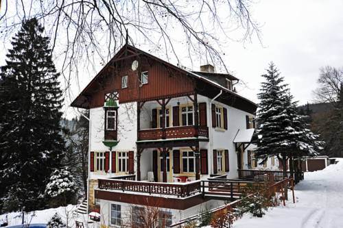 アルテンベルク ドイツ ホリデープロモーションコード Altenberg booking.com