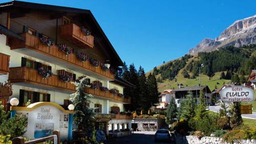 Livinallongo del Col di Lana Italy Holiday