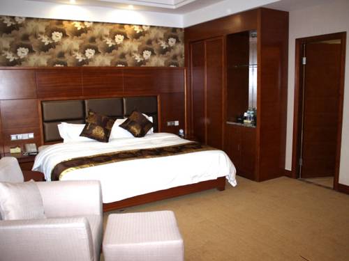 Loudi Китай праздничный промокод booking.com