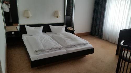 Bitterfeld-Wolfen Alemania código de promoción de vacaciones booking.com