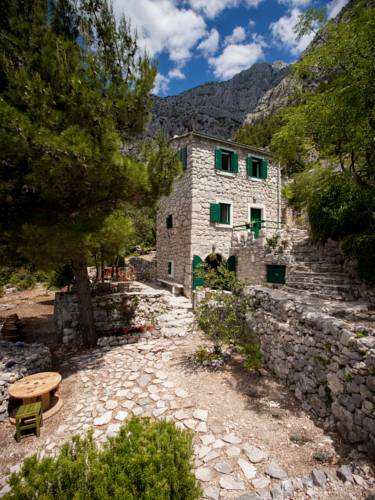 マカルスカ クロアチア ホリデープロモーションコード Makarska booking.com