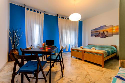 贾迪尼·纳克索斯（Giardini Naxos） 意大利 Giardini Naxos 假日促销代码 booking.com