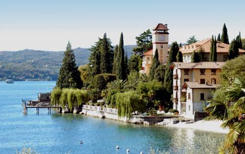 Gardone Riviera Italy Holiday