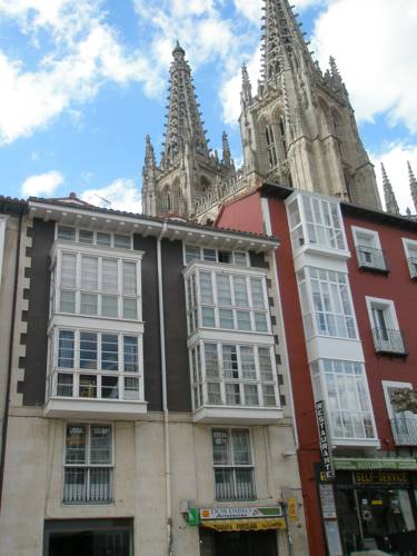 ブルゴス スペイン ホリデープロモーションコード Burgos booking.com